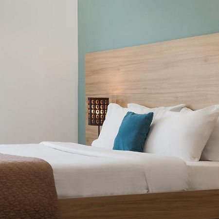 Sette Suites & Rooms - Adults Only Ксилокастро Экстерьер фото
