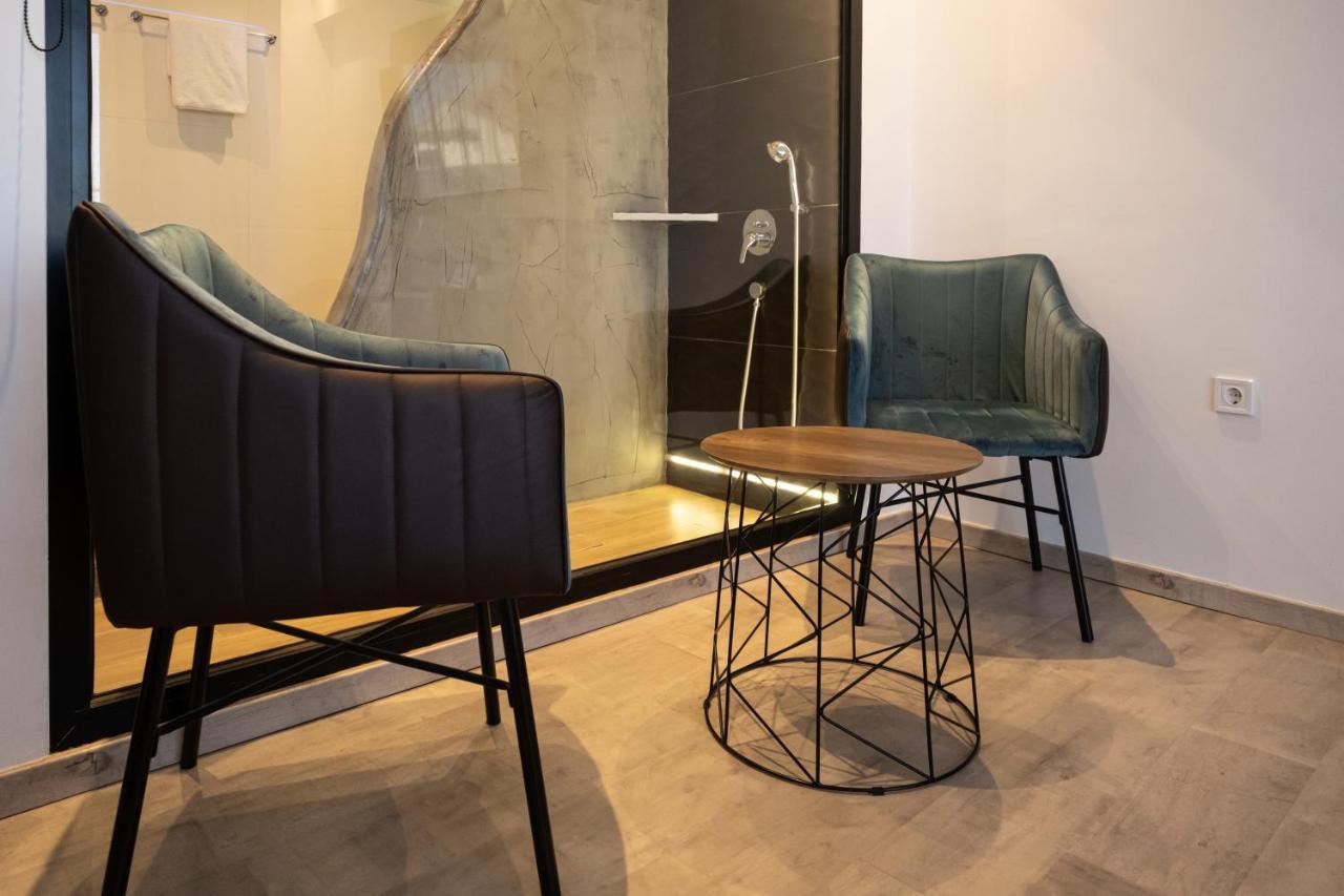 Sette Suites & Rooms - Adults Only Ксилокастро Экстерьер фото