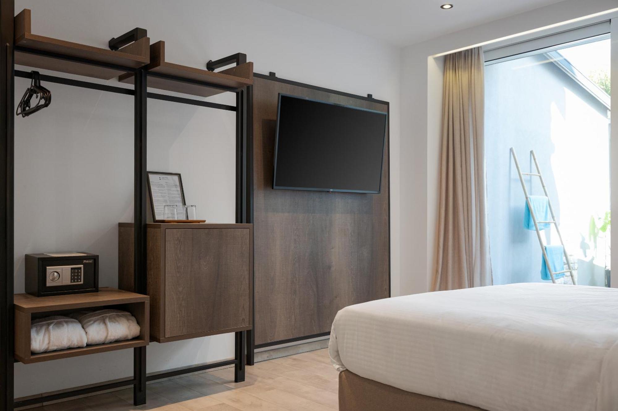 Sette Suites & Rooms - Adults Only Ксилокастро Номер фото