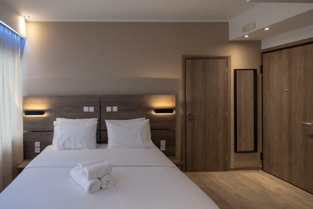 Sette Suites & Rooms - Adults Only Ксилокастро Экстерьер фото