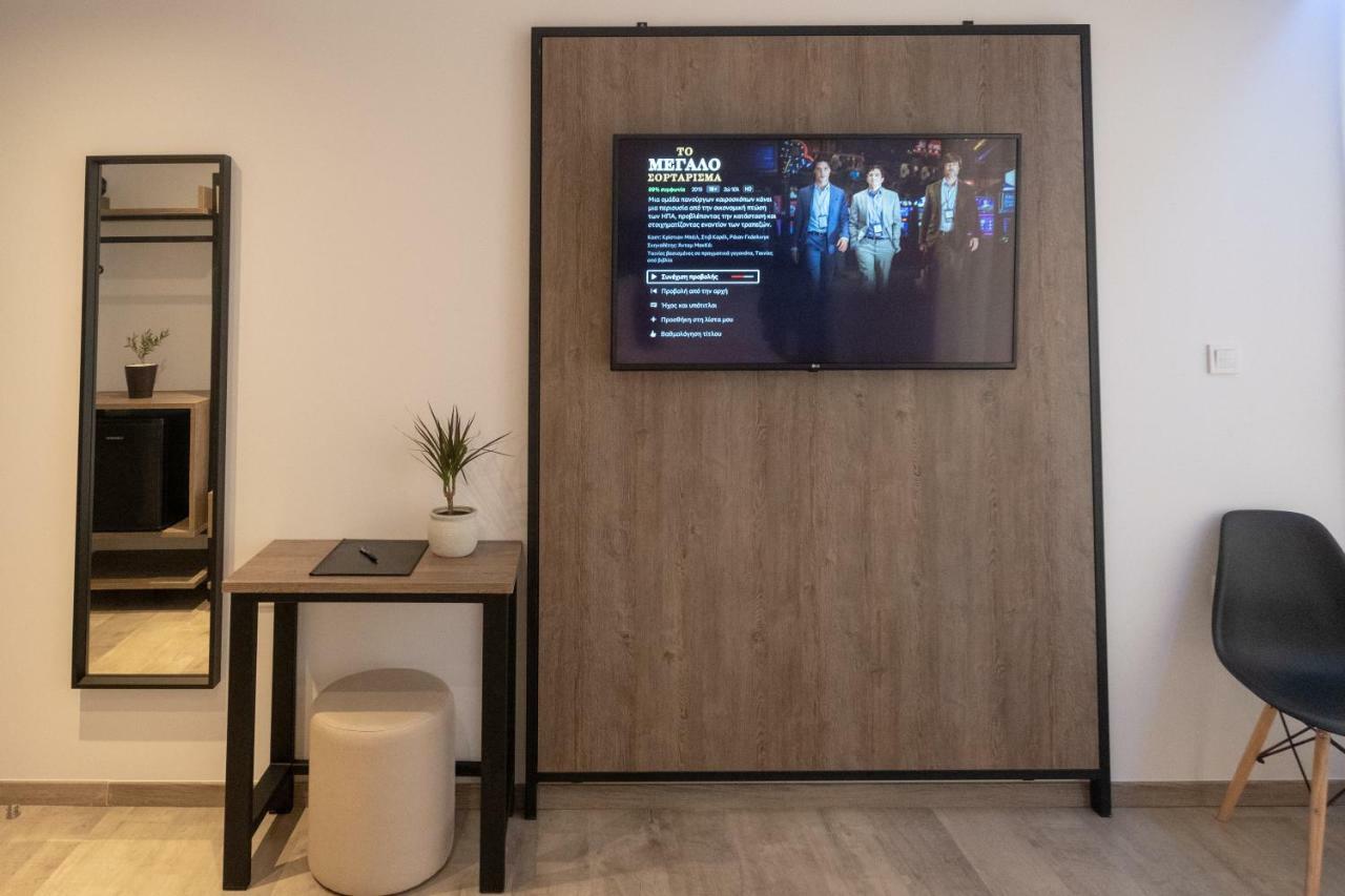 Sette Suites & Rooms - Adults Only Ксилокастро Экстерьер фото
